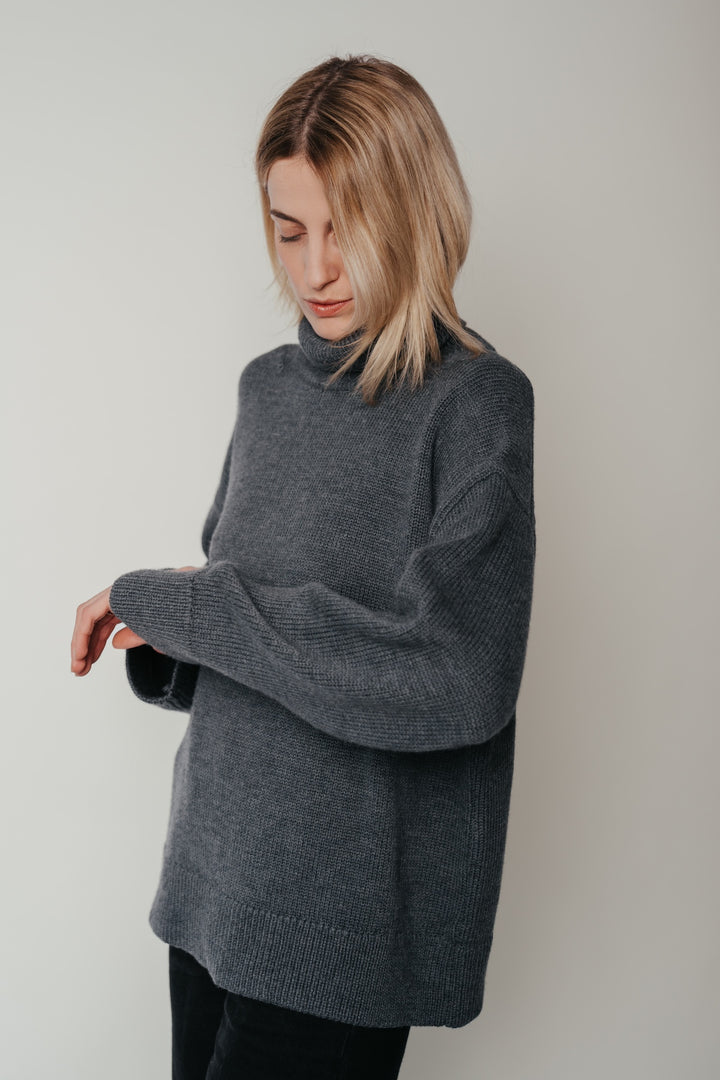 Rollkragenpullover aus Wolle (Merino) mit Oversized-Passform