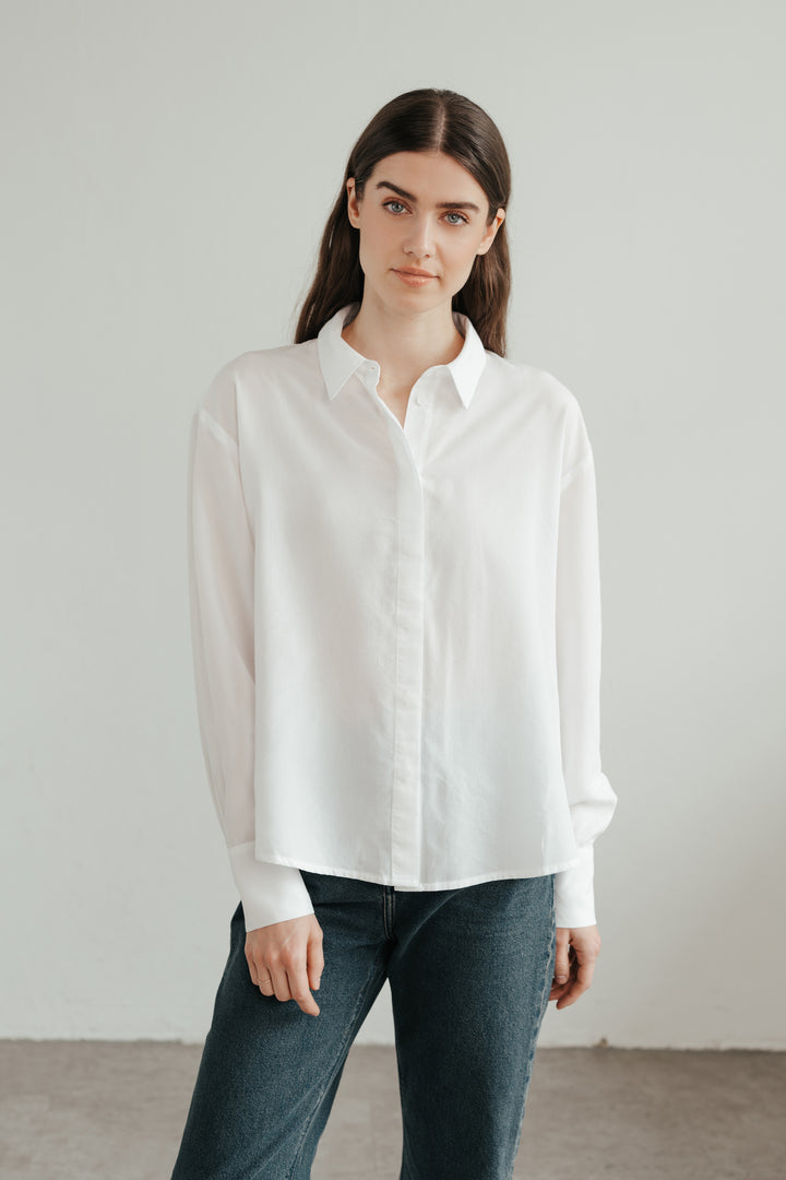 Gently draping shirt blouse made of Tencel™