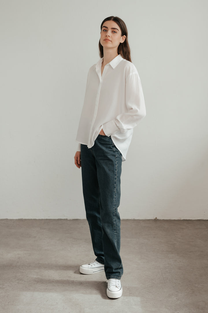 Gently draping shirt blouse made of Tencel™